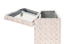 画像をギャラリービューアに読み込む, Dee Zee Universal Tool Box - Specialty Wheel Well BT Alum (Driver Side)