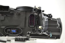 画像をギャラリービューアに読み込む, Hella 08-10 Vw Touareg Xenon Headlamp Rh