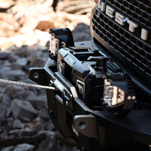 画像をギャラリービューアに読み込む, Superwinch 10000 LBS 12V DC 3/8in x 54ft Synthetic Rope Scorpion 10000SR Winch - Black Powdercoat