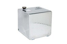 画像をギャラリービューアに読み込む, Dee Zee Universal Tanks - Square Brite-Tread Aluminum