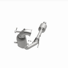 画像をギャラリービューアに読み込む, MagnaFlow 22-23 Volkswagen Jetta Direct Fit OEM Grade EPA Compliant Catalytic Converter