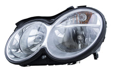 画像をギャラリービューアに読み込む, Hella 2003-2006 Mercedes-Benz C55 AMG AMG Halogen Headlight Assembly