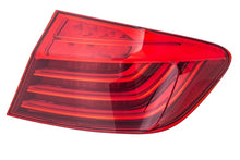 画像をギャラリービューアに読み込む, Hella 2011-2016 BMW 528i Right Outer Tail Light