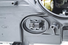 画像をギャラリービューアに読み込む, Hella 2009-2012 BMW 740i Headlight Assembly