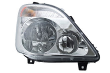 画像をギャラリービューアに読み込む, Hella 2009 Mercedes-Benz Sprinter  Headlamp Rh