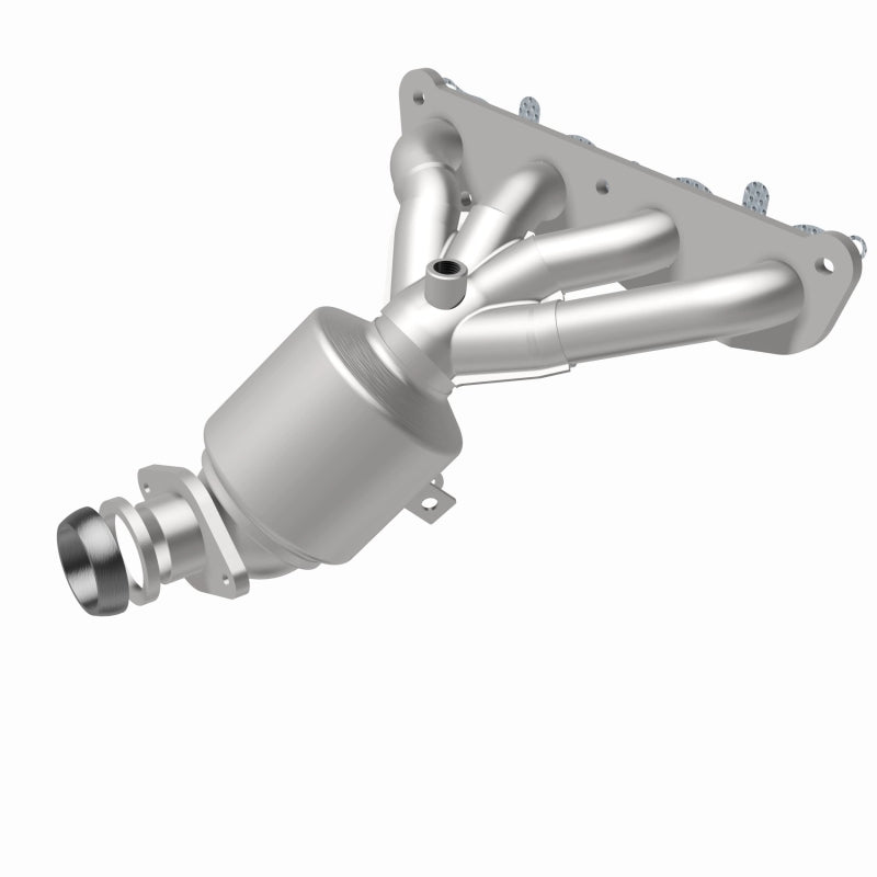 MagnaFlow 13-17 Nissan Sentra 1.8L Direct-Fit Catalytic Converter