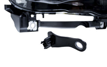 画像をギャラリービューアに読み込む, Hella 2008-2010 BMW 528i Halogen Headlight Assembly