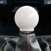 画像をギャラリービューアに読み込む, POCO Insulated Low-Profile Shift Knob in White (M10X1.5)