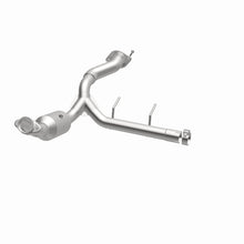 画像をギャラリービューアに読み込む, MagnaFlow 2021 Ford F-150 Right Underbody 5L Direct Fit Converter