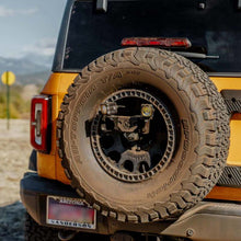 画像をギャラリービューアに読み込む, KC HiLiTES 21-24 Ford Bronco Spare Tire Carrier Light Mount w/ M12x1.5 Lug Nuts