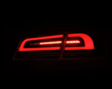 画像をギャラリービューアに読み込む, AlphaRex 12-21 Tesla Model S LUXX-Series LED Tail Lights - Black/Red