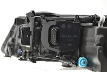 画像をギャラリービューアに読み込む, Hella 08-10 Vw Touareg Xenon Headlamp Rh