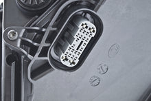 画像をギャラリービューアに読み込む, Hella 12-13 Audi A6/S6 Headlamp Led Rh