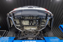 画像をギャラリービューアに読み込む, MBRP 21-24 Chevrolet Suburban XL 5.3L 3in T304 SS 2.5in Dual Split Carbon Fiber Cat-back