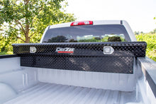 画像をギャラリービューアに読み込む, Dee Zee Universal Tool Box - Red Crossover - Single Lid Black BT Full Size