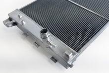 画像をギャラリービューアに読み込む, CSF 17-20 Ford Raptor / 15-25 F-150 High Performance Radiator
