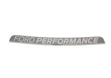 画像をギャラリービューアに読み込む, Ford Performance 24-25 Mustang Ford Performance Windshield Banner - White