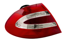 画像をギャラリービューアに読み込む, Hella 2003-2005 Mercedes-Benz CLK320 Left Tail Light