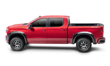 画像をギャラリービューアに読み込む, Bushwacker 19-23 Chevrolet Silverado 1500 (Excl. ZR2) Pocket Style Fender Flares 4pc - Smooth Black