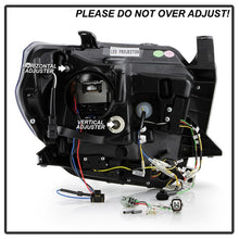 画像をギャラリービューアに読み込む, Spyder Apex 14-21 Toyota Tundra High-Power LED Module Headlights - Black (PRO-YD-TTU14V2AP-SBSEQ-BK)