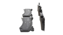 画像をギャラリービューアに読み込む, Brembo OE 21-24 Cadillac Escalade/23-24 Chevy Silverado 1500 Premium Low Ceramic Brake Pad - Front