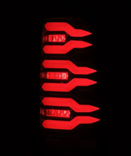 画像をギャラリービューアに読み込む, AlphaRex 99-06 Chevrolet Silverado/99-06 GMC Sierra LUXX-Series LED Tail Lights - Black/Red