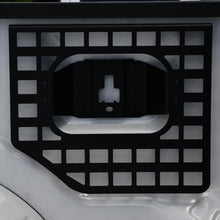 画像をギャラリービューアに読み込む, Putco 23-24 Ford Super Duty Drive Side Molle Panel for 6.75ft (Standard Box)