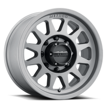 画像をギャラリービューアに読み込む, Method MR704 HD 17x9 18mm Offset 8x170 130.81mm CB Titanium Wheel