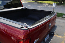 画像をギャラリービューアに読み込む, Dee Zee 09-23 Dodge/Ram Ram Tailgate Protector Cap Black-Tread