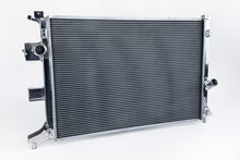 画像をギャラリービューアに読み込む, CSF 16-18 Ford Focus RS Radiator