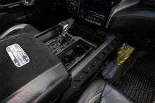 画像をギャラリービューアに読み込む, Addictive Desert Designs 2021+ RAM 1500 TRX Center Console Molle Panels &amp; Digital Device Bridge