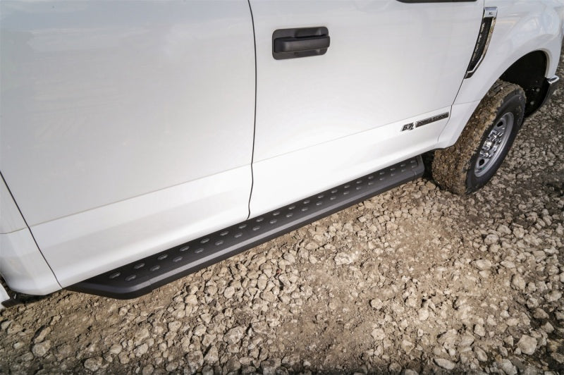 Dee Zee 99-23 Chevrolet/GMC/Dodge/Ford Full Size Running Board CrewCab Truck Board (Blk Trim)