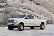 画像をギャラリービューアに読み込む, Fabtech 13-18 Ram 3500 4WD w/Factory Radius Arms 2.5in Coil Spcr Kit w/Perf Shks