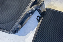 画像をギャラリービューアに読み込む, CSF 09-15 Ferrari 458 High Performance All Aluminum Radiator - Right