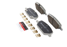画像をギャラリービューアに読み込む, Brembo OE 20-24 Cadillac CT5/XT4/22-24 Chevy Camaro/2021 GMC Terrain Ceramic Brake Pad - Front