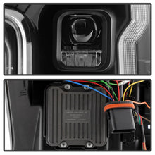 画像をギャラリービューアに読み込む, Spyder 17-19 Ford F-250/F-350/F-450 High-Power LED Headlights - Black (PRO-YD-FS17LEDAP-SEQSBGR-BK)