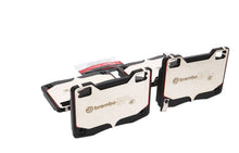 画像をギャラリービューアに読み込む, Brembo OE 20-22 Ford Mustang PRIME Ceramic Brake Pad - Rear