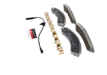 画像をギャラリービューアに読み込む, Brembo OE 20-21 Chevy Silverado 2500 HD/3500 HD/GMC Sierra 2500 HD Ceramic Brake Pad - Front