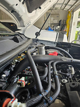 画像をギャラリービューアに読み込む, J&amp;L 23-25 Ford Ecoboost 2.0 Oil Separator PCV Side - Clear Anodized