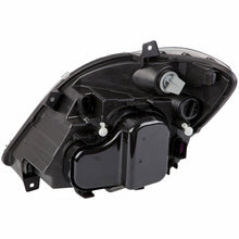 画像をギャラリービューアに読み込む, Hella 2009 Mercedes-Benz Sprinter Headlamp Rh Xen
