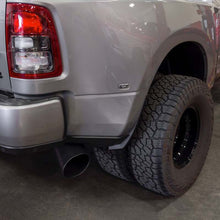 画像をギャラリービューアに読み込む, Banks Power 19-23 Dodge RAM Monster Exhaust 5.0in Single 6.7L CCLB DRW w/ SideKick Black Tip