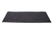 画像をギャラリービューアに読み込む, Dee Zee Universal Tailgate Mat - Full Size/Universal (X Pattern)