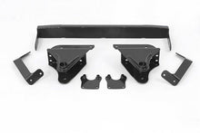 画像をギャラリービューアに読み込む, Fabtech 99-00 Ford F250/350 4WD 3.5in Spring Hanger w/Perf Shks