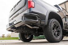 画像をギャラリービューアに読み込む, Corsa 2022-2024 Chevrolet Silverado 1500 Cat-Back Dual Rear Exit with Turn Down Tail Pipes