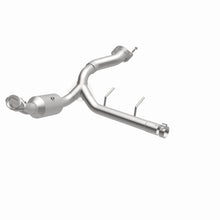 画像をギャラリービューアに読み込む, MagnaFlow 2021 Ford F-150 Right Underbody 5L Direct Fit Converter