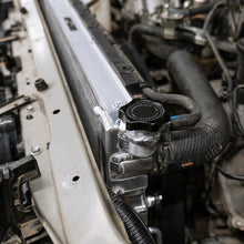画像をギャラリービューアに読み込む, Mishimoto 10-23 Lexus GX460 4.6L Performance Aluminum Radiator