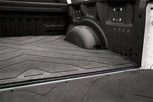 画像をギャラリービューアに読み込む, Dee Zee 19-23 Chevrolet Silverado Heavyweight Bed Mat - Custom Fit 5 1/2Ft Bed (X Pattern)