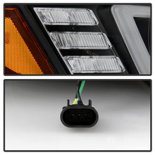 画像をギャラリービューアに読み込む, Spyder 08-19 Peterbilt 325 Passenger Side Projector Headlights - Black (PRO-YD-PB38600-R-BK)
