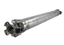 画像をギャラリービューアに読み込む, Ford Racing 96-04 Ford Mustang (w/ Manual Trans &amp; 31 Spline) One Piece Aluminum Driveshaft Assembly