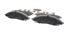 画像をギャラリービューアに読み込む, Brembo OE 22-24 Chrysler Grand Caravan/22-24 Jeep Grand Cherokee/L Ceramic Brake Pad - Front